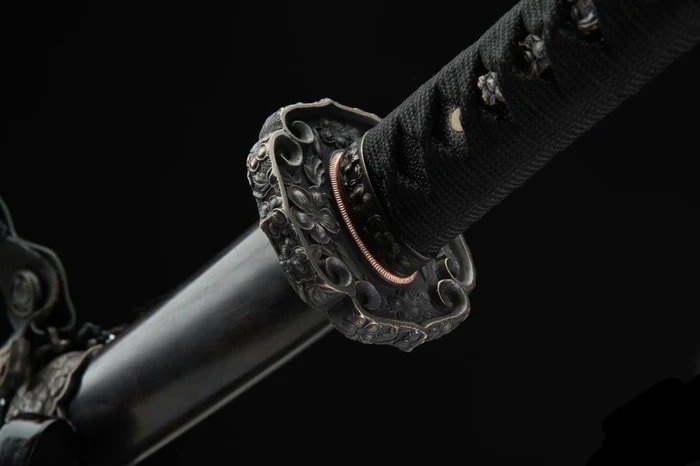 Katana Kaizu (Damascus Steel & Genuine Hamon) - Image 4
