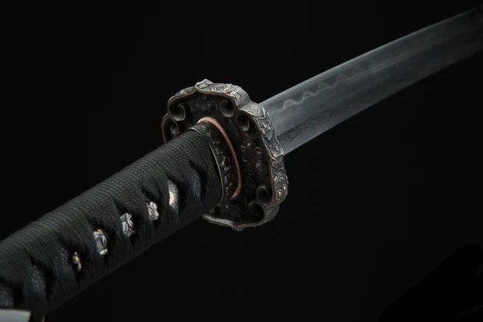 Katana Kaizu (Damascus Steel & Genuine Hamon) - Image 12
