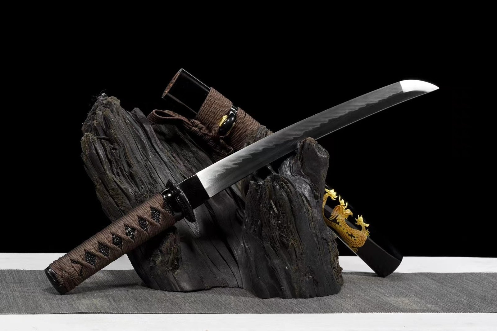 Tanto Yokohama (T10 Steel & Genuine Hamon) - Image 3