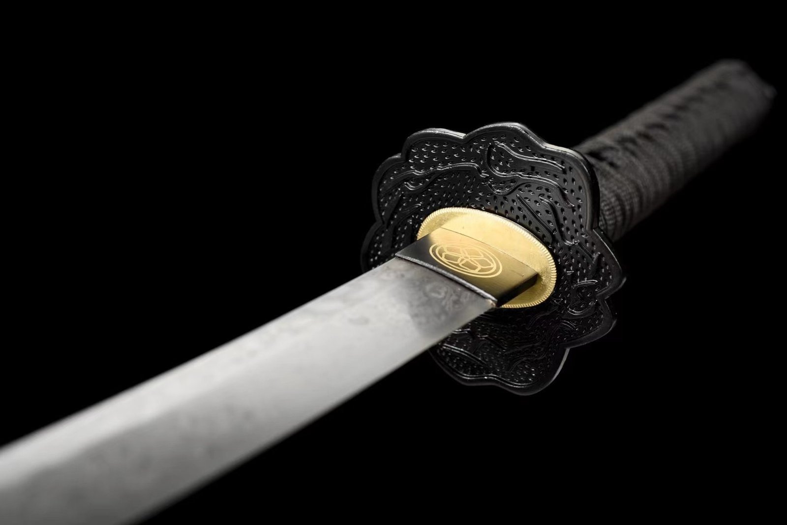 Katana Kikuchi (Damascus Steel) - Image 4