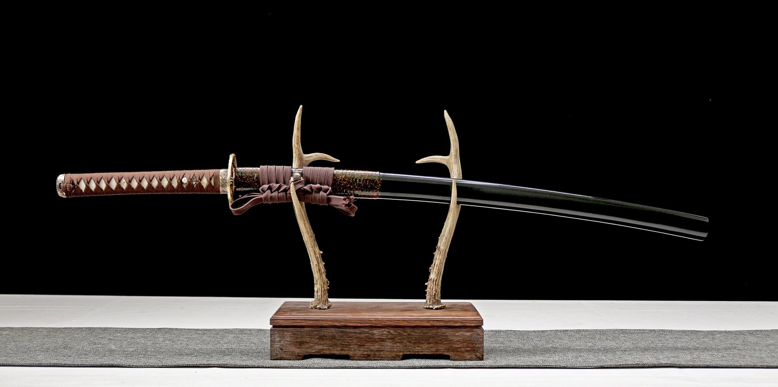Katana Shinshiro (T10 Steel Genuine Hamon & Ray Skin) - Image 8