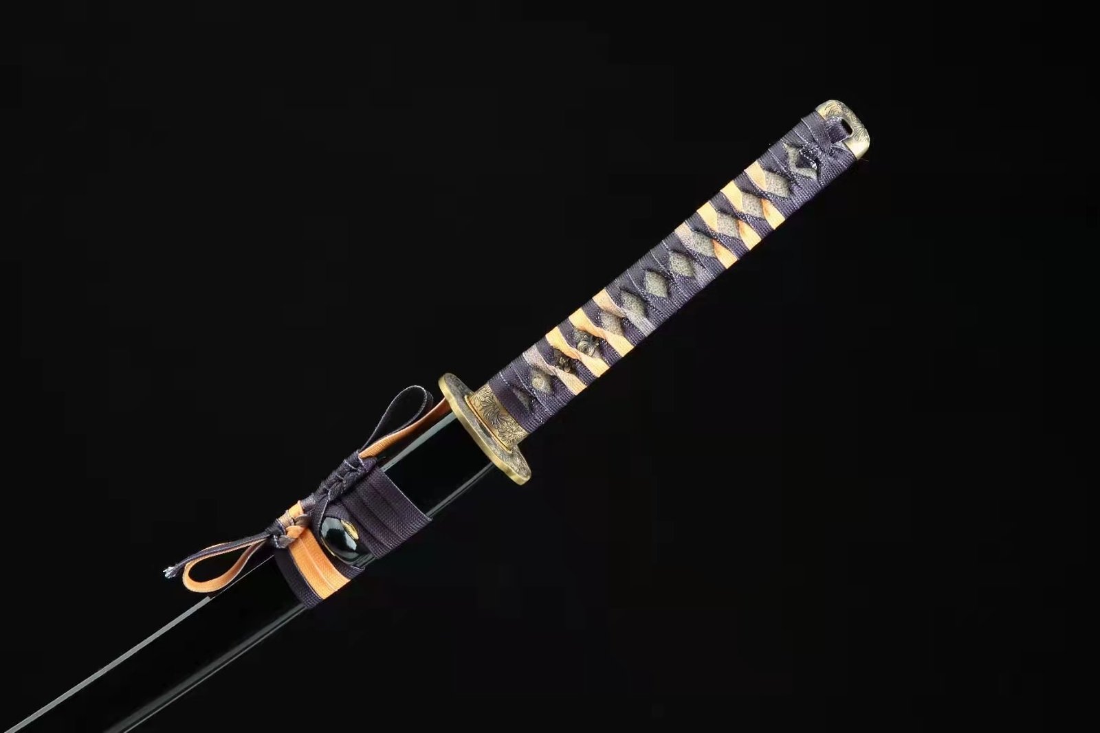 Katana Chita (1060 Carbon Steel Genuine Hamon) - Image 6