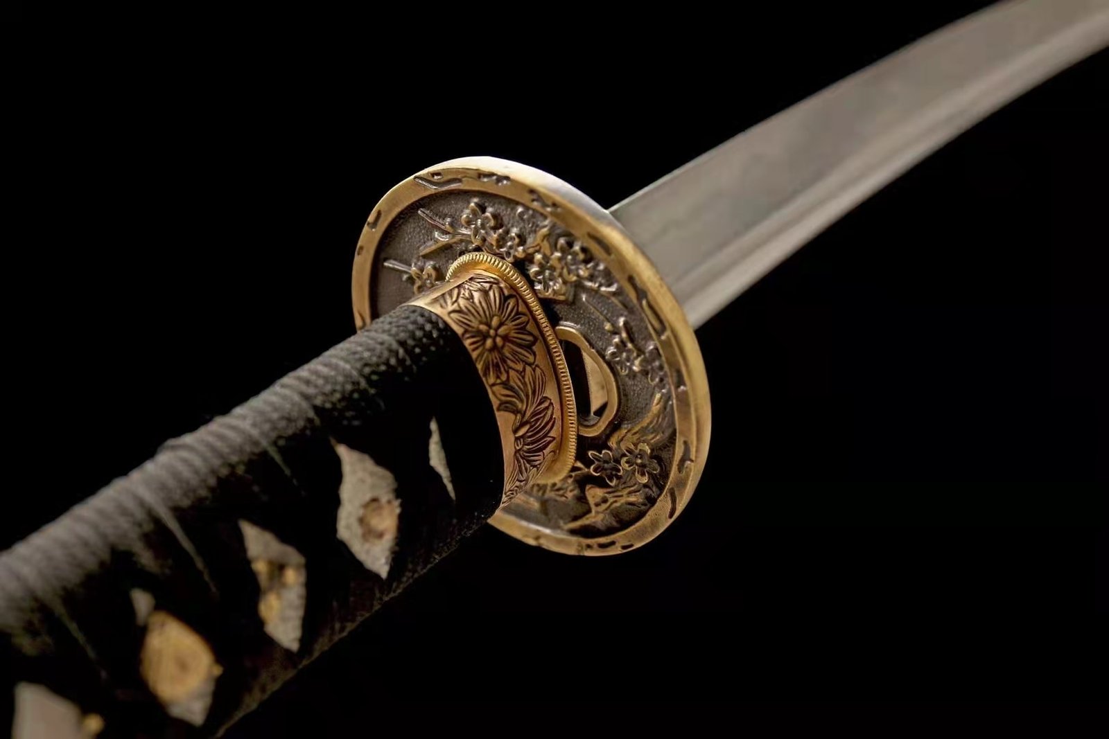 Katana Ama (T10 Steel Genuine Hamon & Ray Skin)