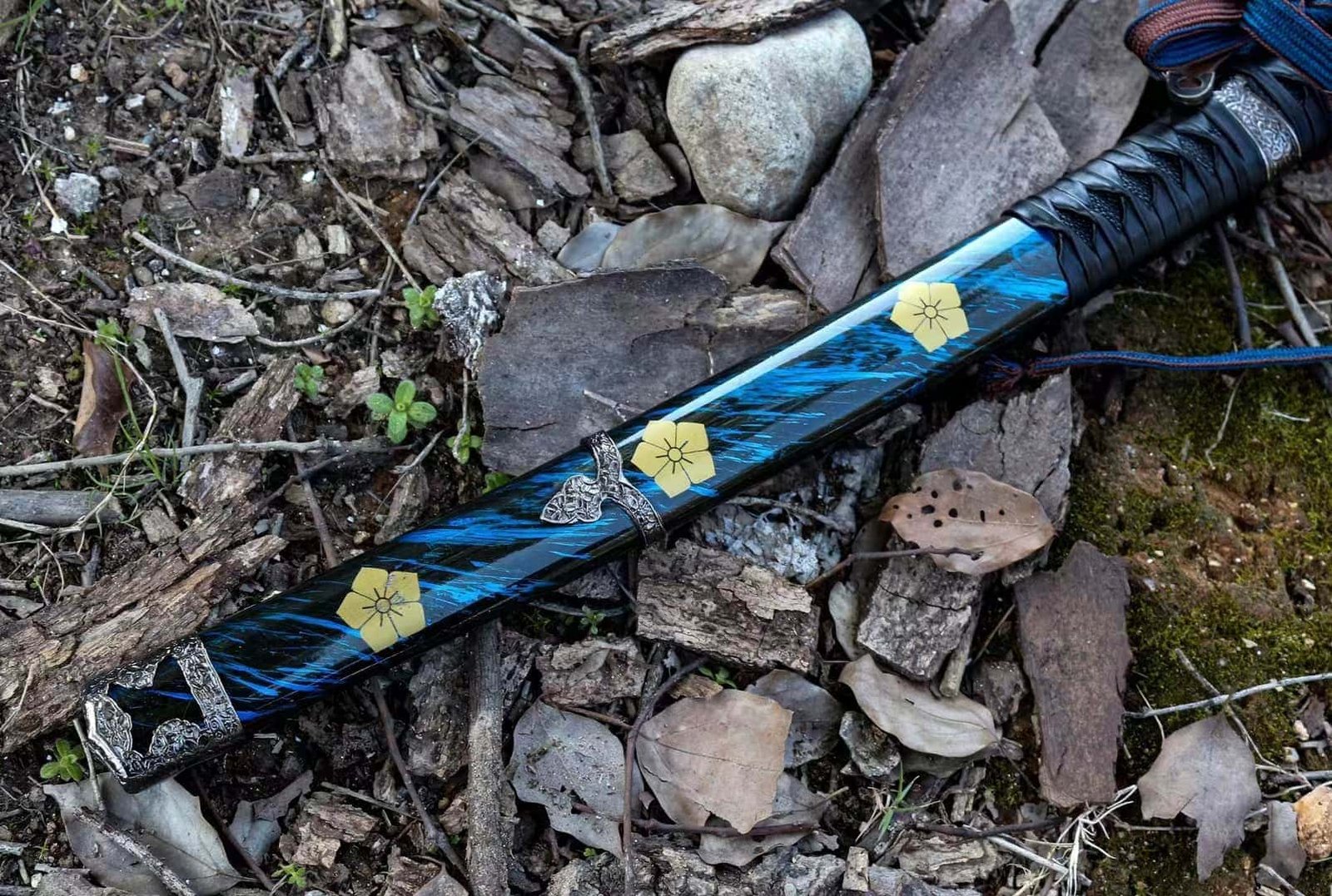 Katana Shiroi (T10 Steel Genuine Hamon & Ray Skin) - Image 4