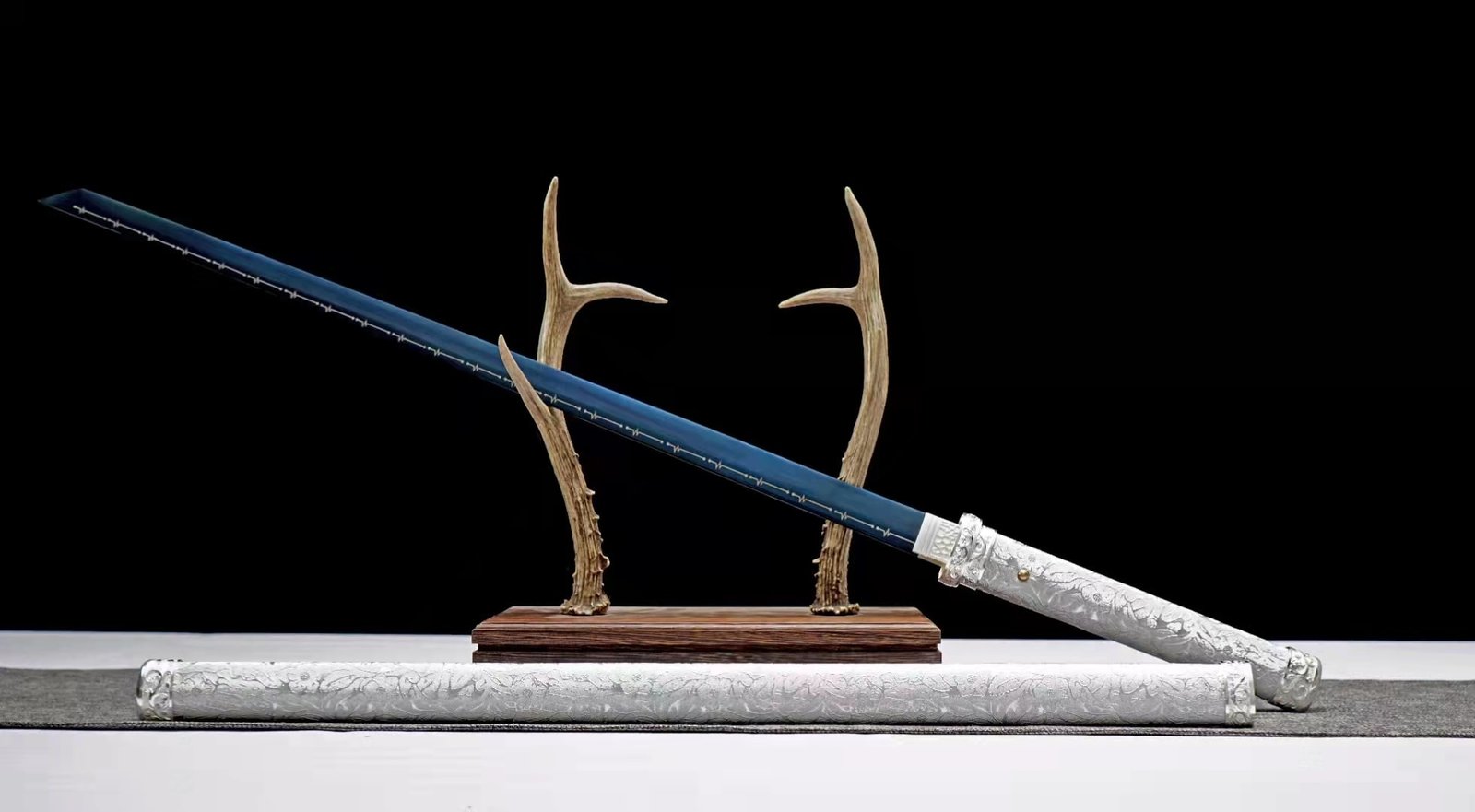 Katana Nishio (1060 Carbon Steel) - Image 2