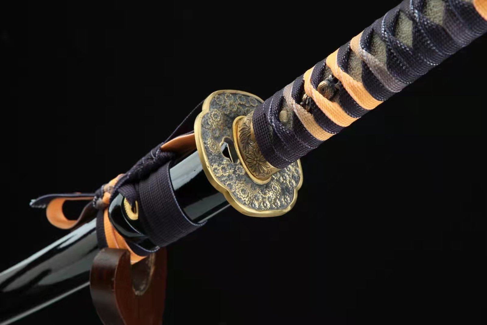 Katana Chita (1060 Carbon Steel Genuine Hamon)